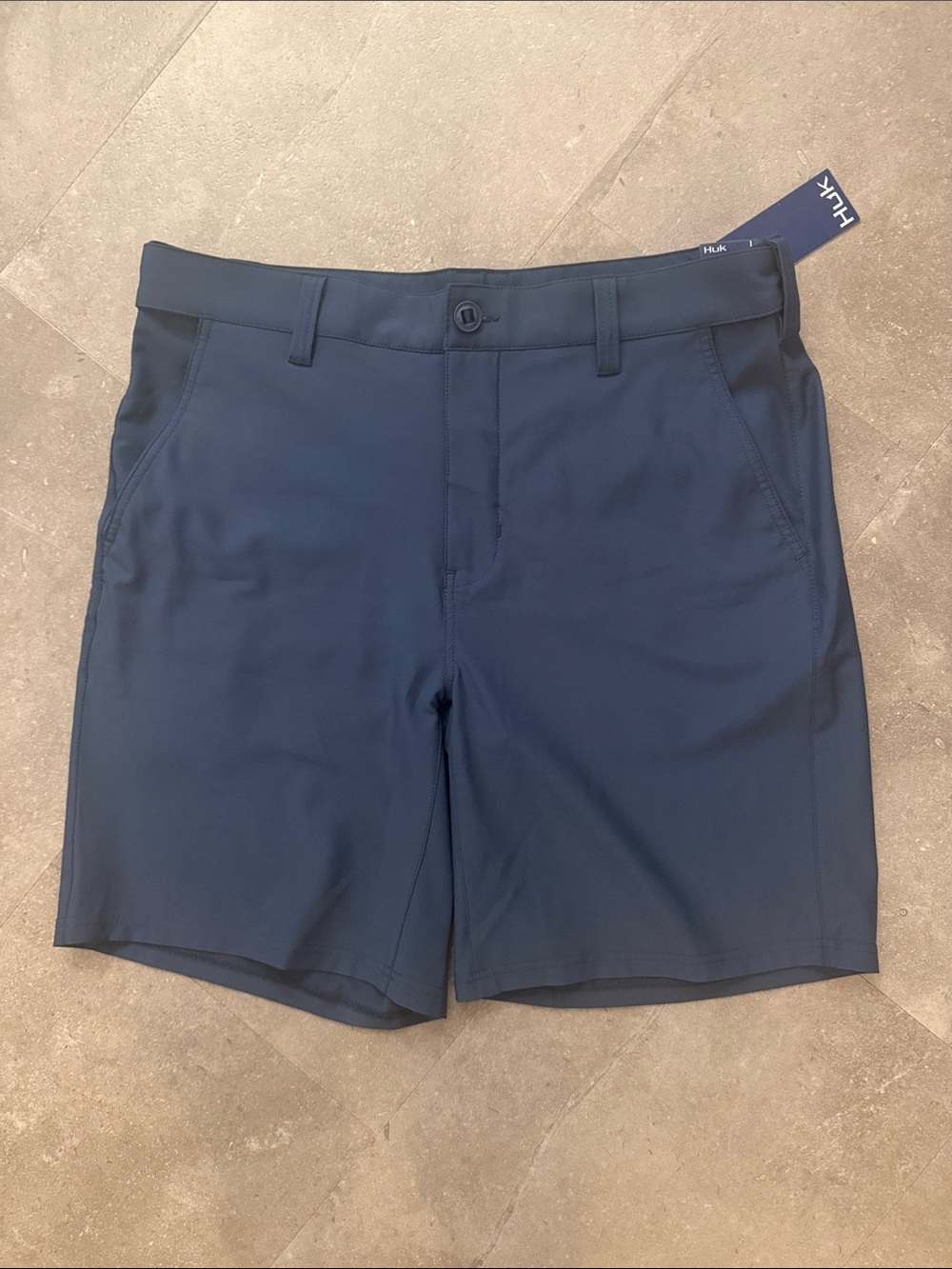 Huk Men’s Navy Athletic Shorts Size Large